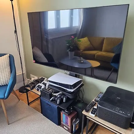 Renovated 2-bed 2 Min From Lyon Oullins