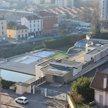 Renovated 2-bed 2 Min From Lyon Oullins